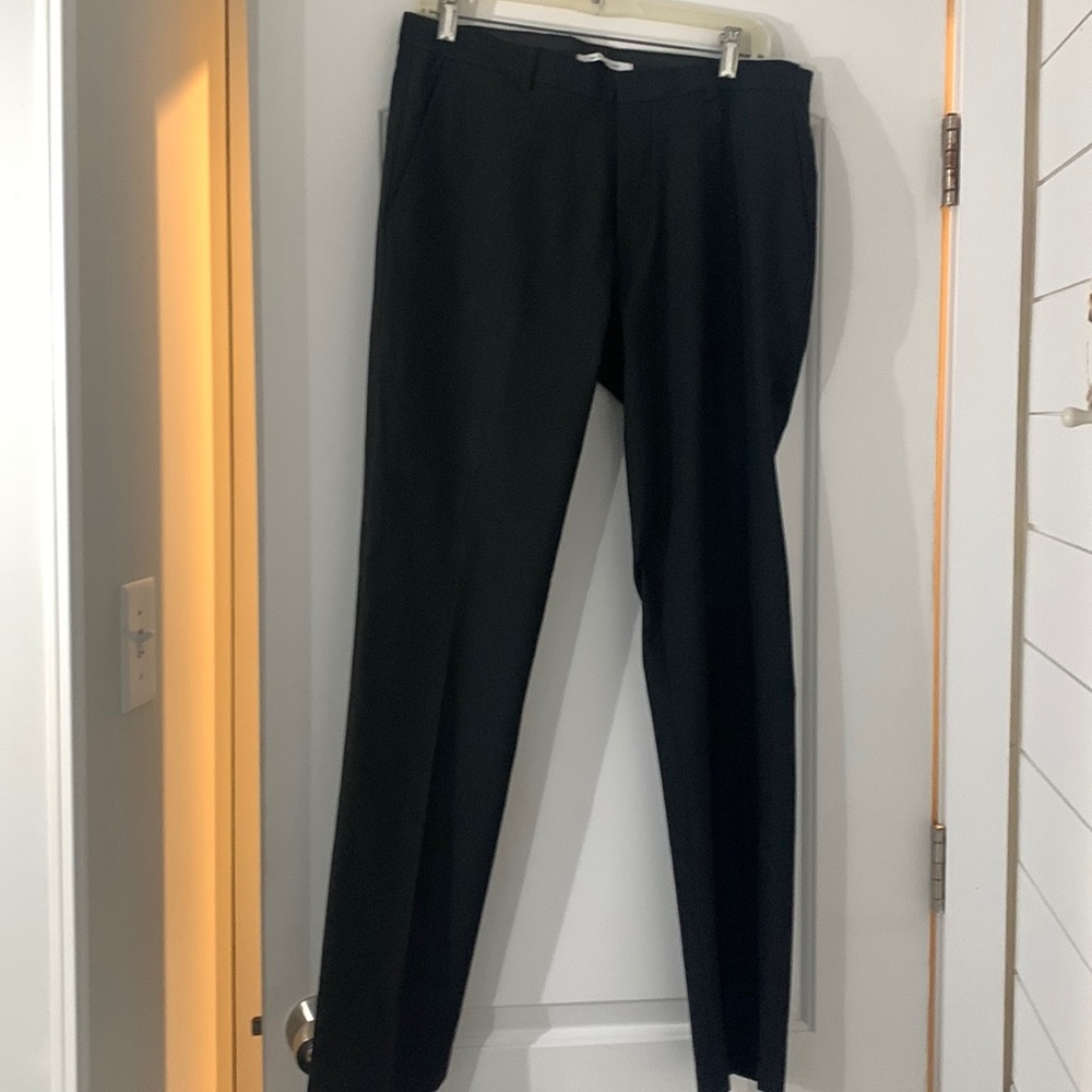 Mens black Calvin Klein dress slacks, size 32 x 32